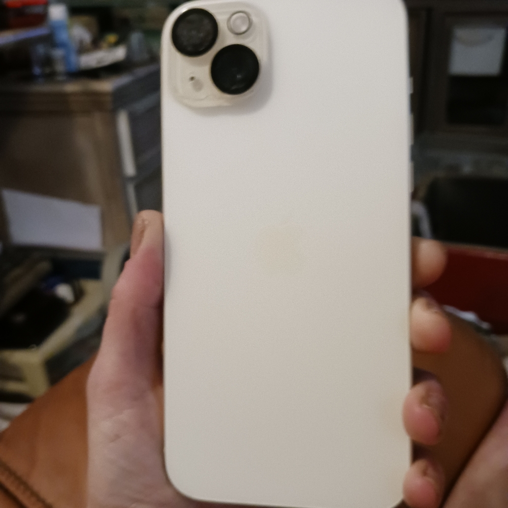 iPhone 15plus - Picture 2 of 7